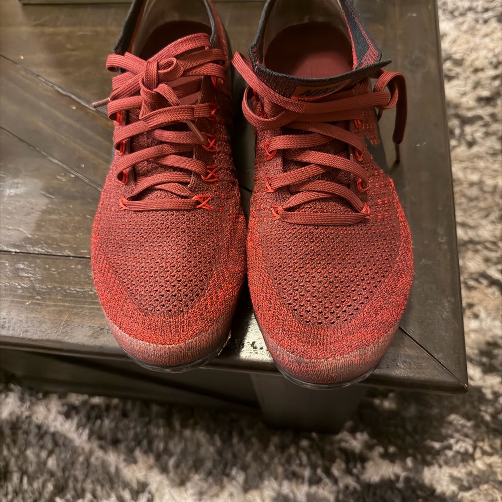 Nike Red Men's Sneakers